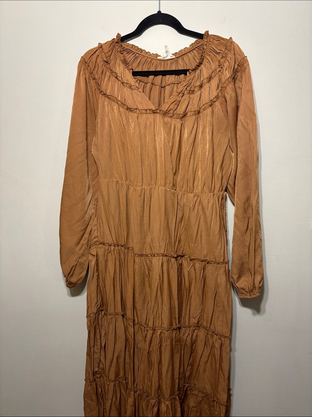 Women’s Tiered Long Sleeve Maxi Dress - Camel